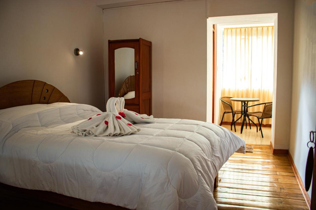 Hotel Los Laureles Calca Dış mekan fotoğraf