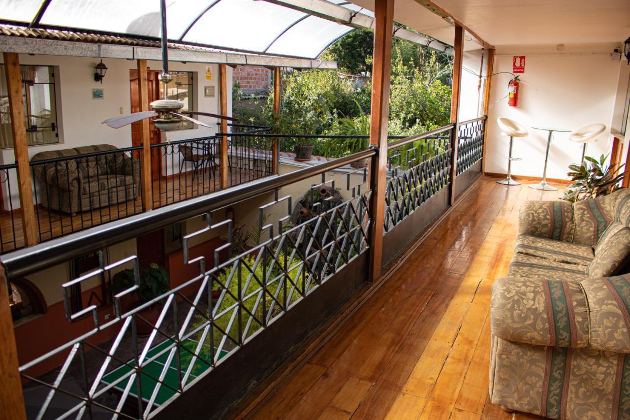 Hotel Los Laureles Calca Dış mekan fotoğraf