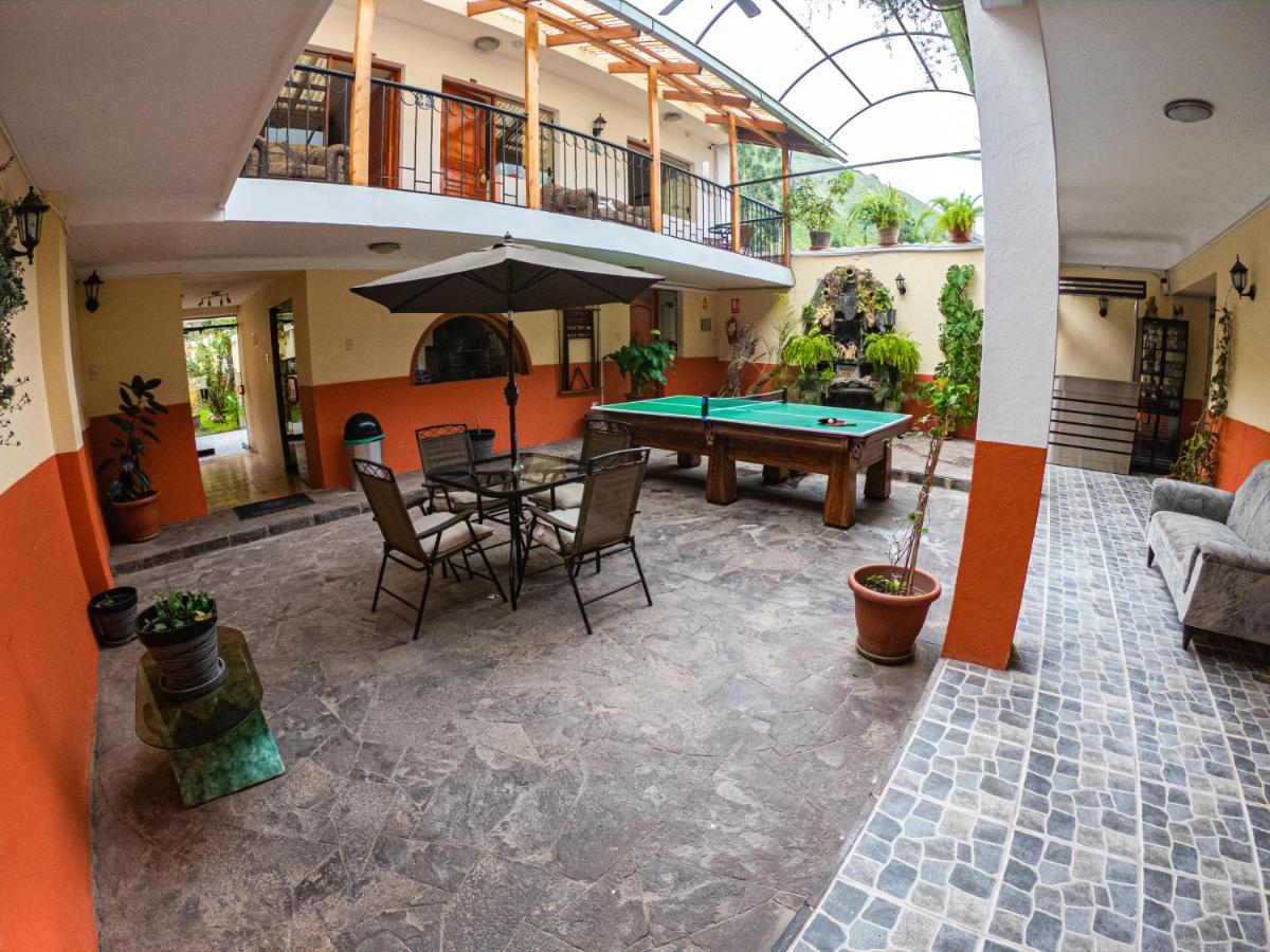 Hotel Los Laureles Calca Dış mekan fotoğraf