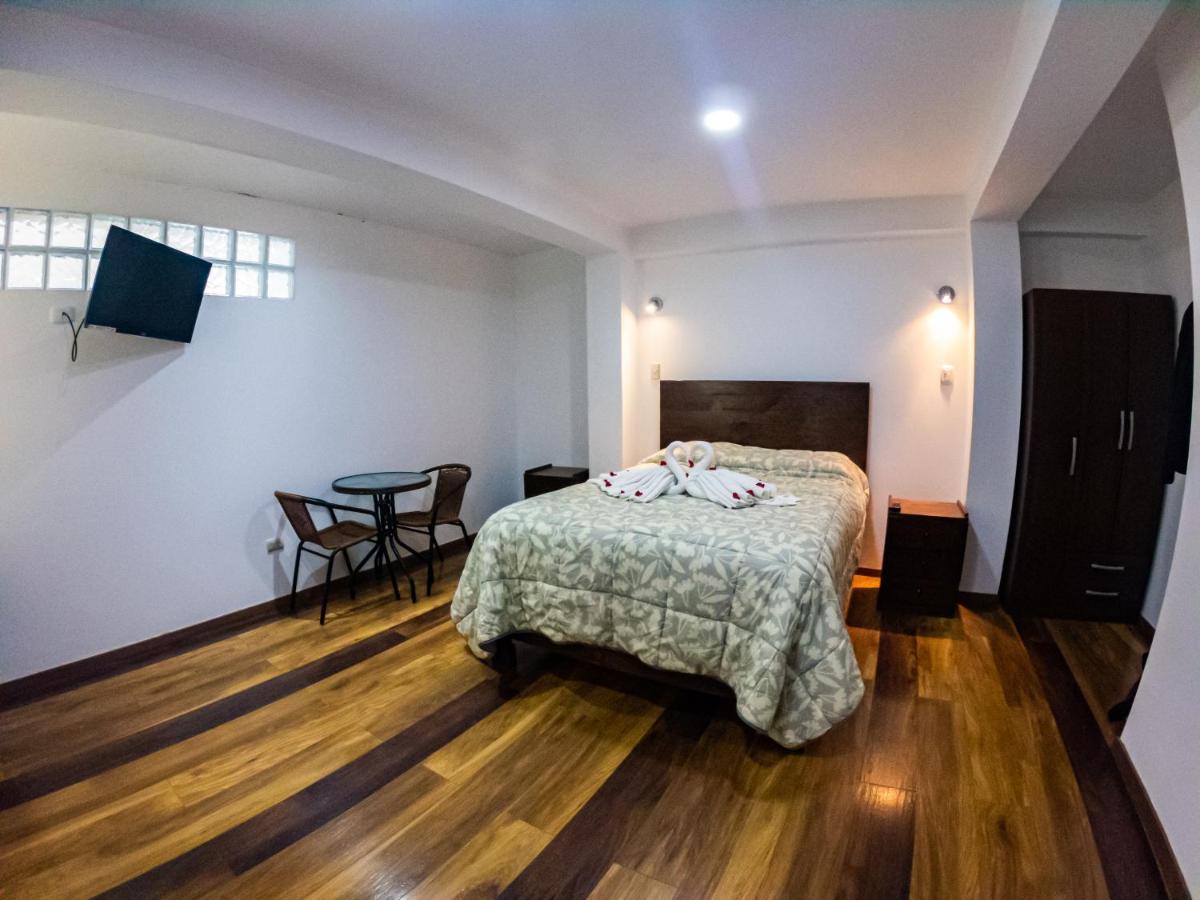 Hotel Los Laureles Calca Dış mekan fotoğraf