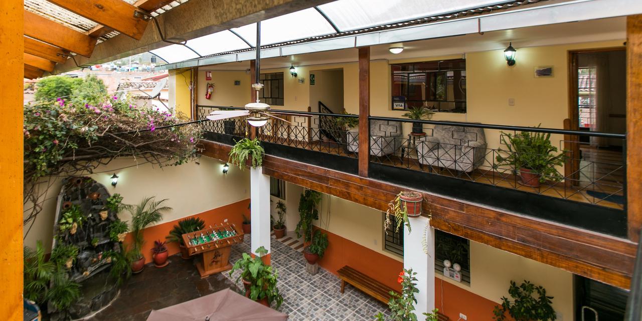 Hotel Los Laureles Calca Dış mekan fotoğraf