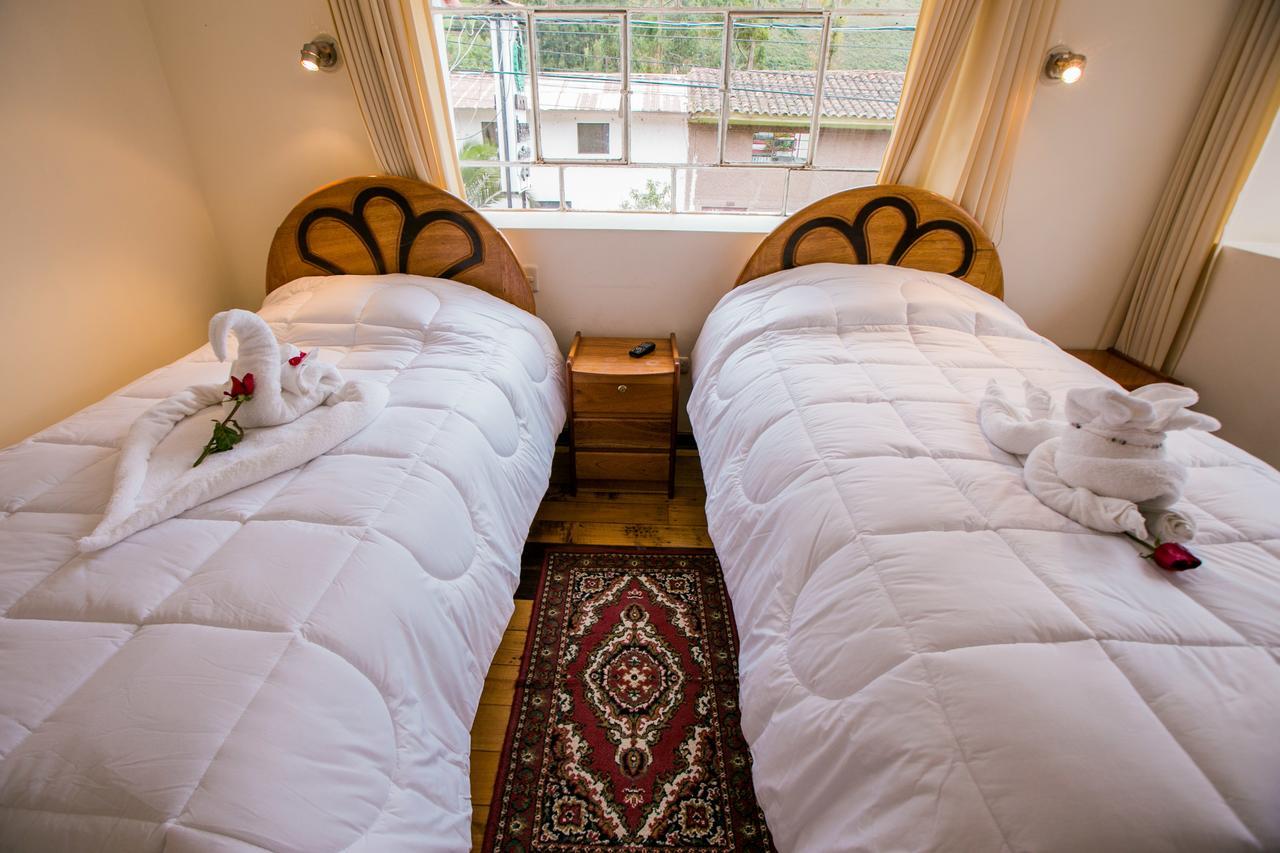 Hotel Los Laureles Calca Dış mekan fotoğraf
